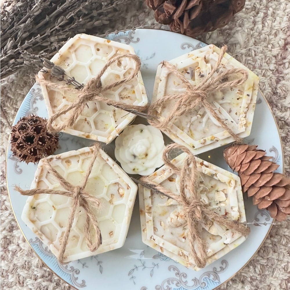 Hexagonal Honeycomb & Honeybee Soap Set of 4